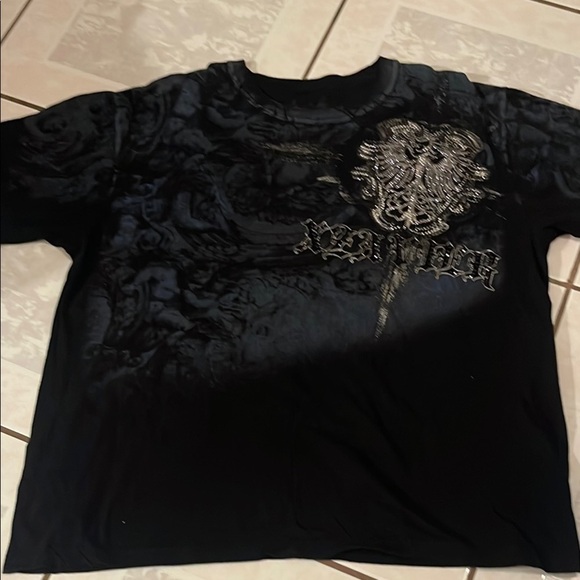 Other - Ornate Black Short Sleeve Tee with Graphic Design